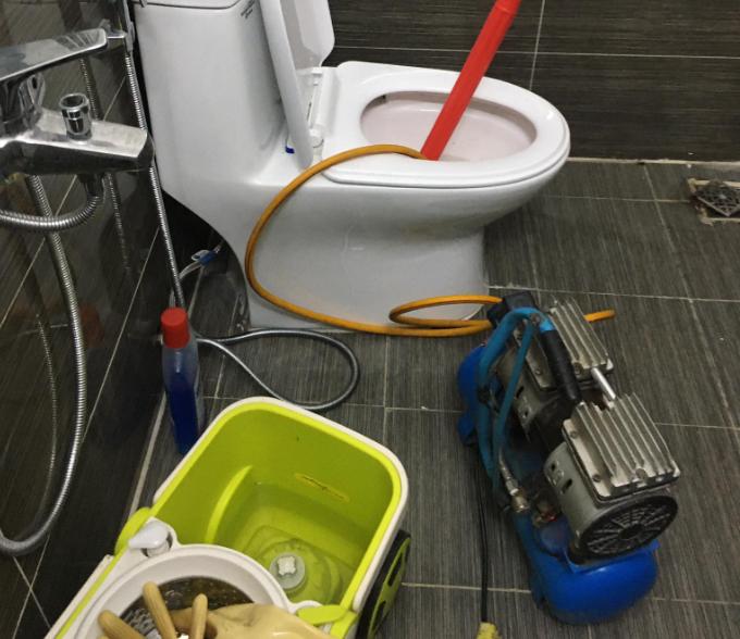 thông tắc bồn cầu tại nam trực